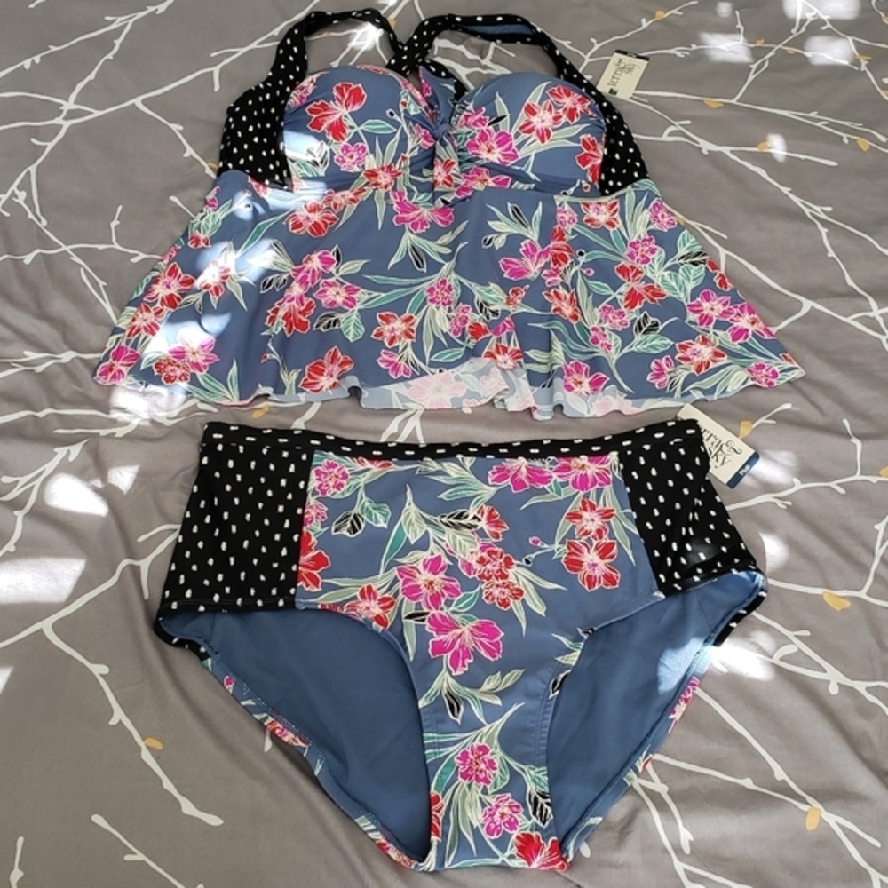 Terra & Sky Floral Blue and Black Swim Set